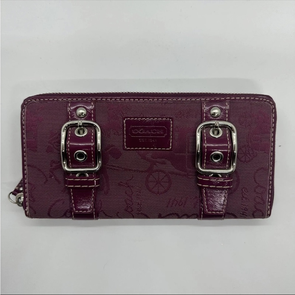 Coach Zoe Double Buckle Horse and Carriage Zip Around Wallet RARE